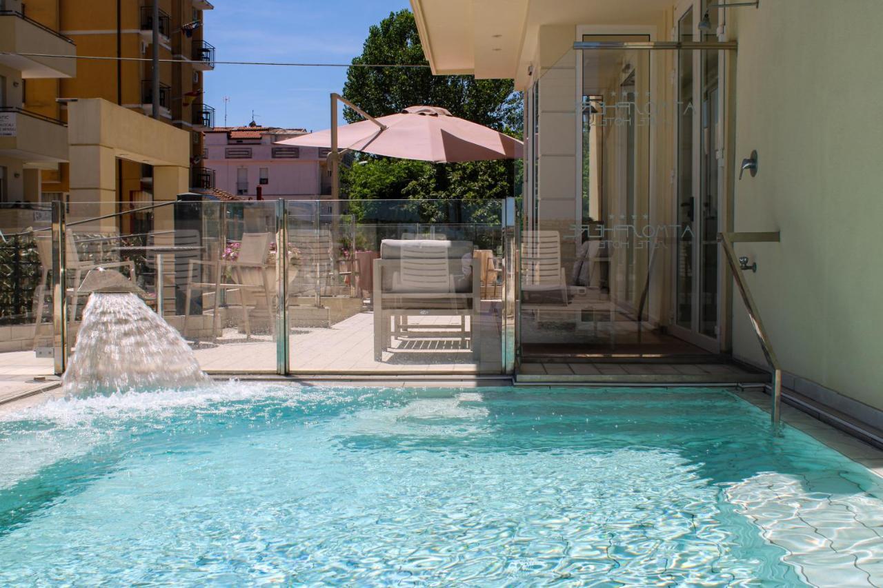 Atmosphere Suite Hotel Rimini Buitenkant foto