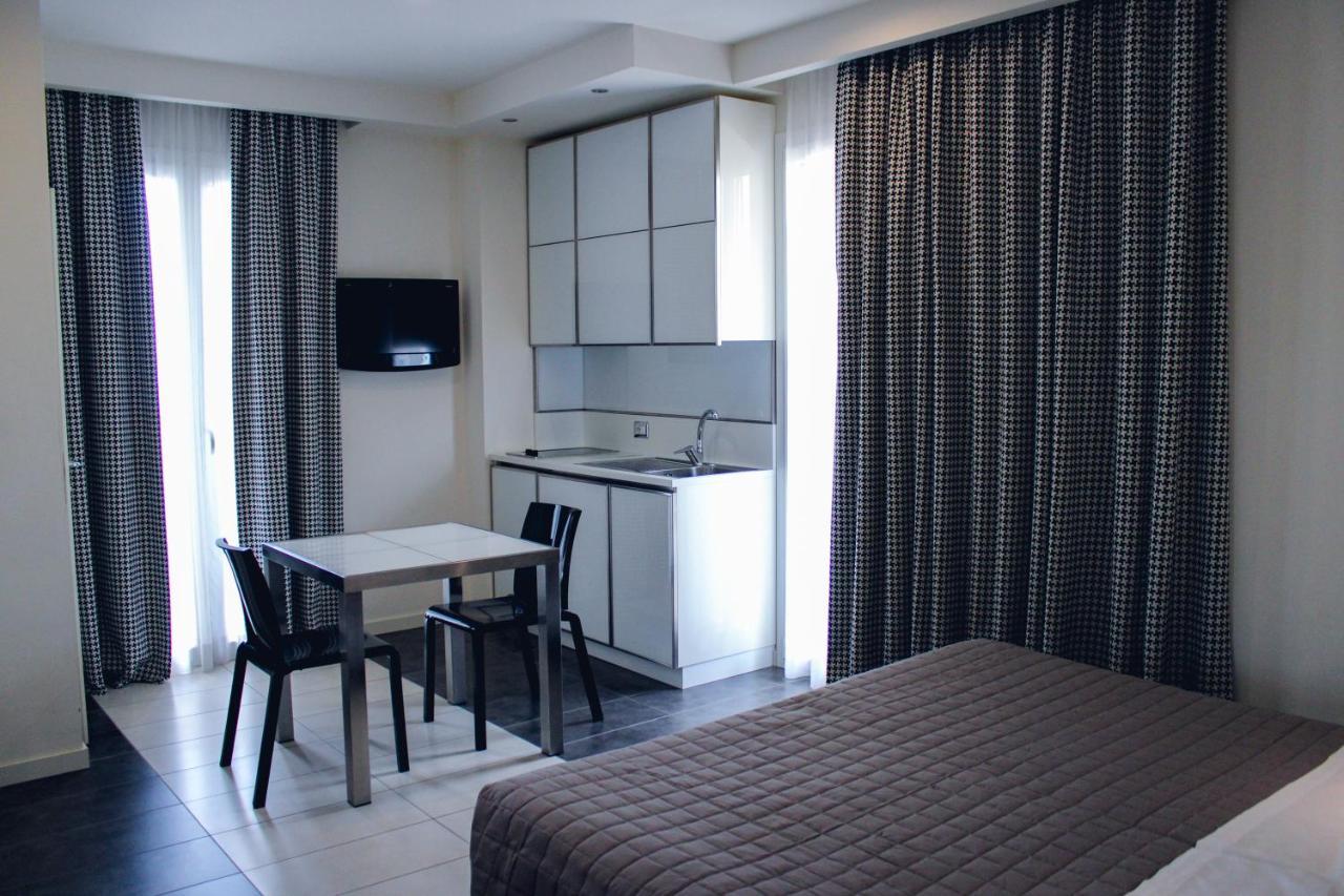 Atmosphere Suite Hotel Rimini Buitenkant foto