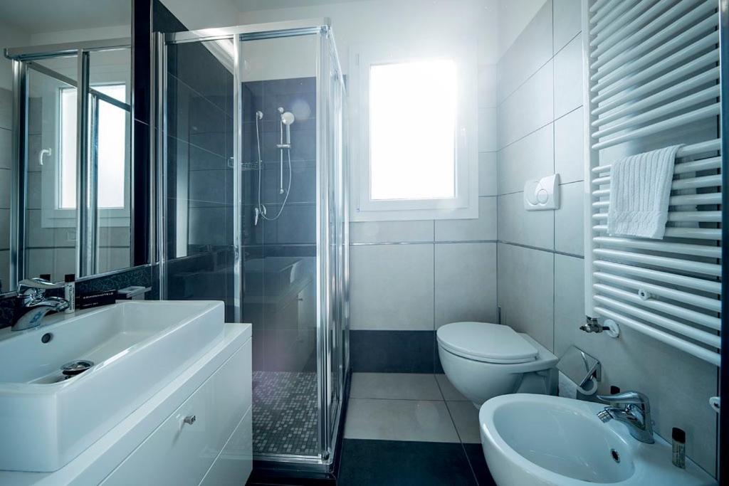 Atmosphere Suite Hotel Rimini Buitenkant foto